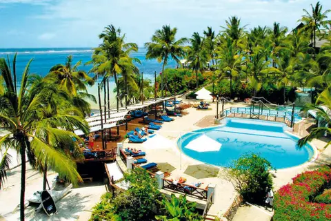 Voyager Beach Resort in Mombasa — foto 17