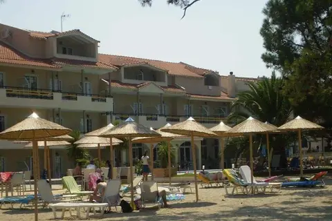 Rachoni Bay Hotel in Σκάλα Ραχωνίου — foto 25