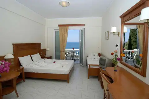 Kerveli Village in Municipal Unit of Vathy, foto 13