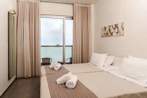 Atlantis City Hotel in Rhodes