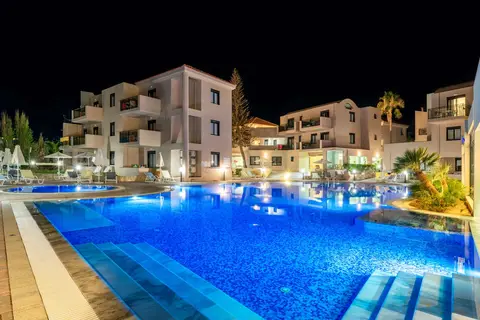 Iolida Beach Hotel in Agia Marina — foto 11