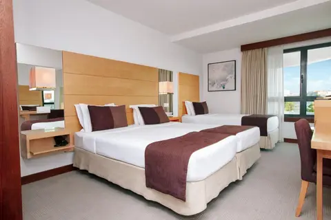 Hotel Acores Lisboa in Almada — foto 28