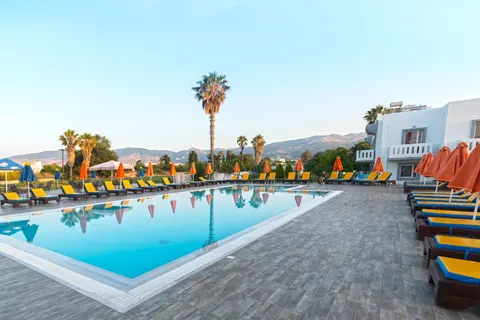 Fly & Go Athina Appartementen foto 11