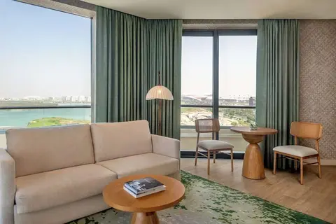 Yas Plaza Mangroves by IHG in جزيرة ياس — foto 6
