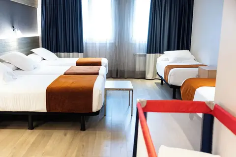 Hotel Avenida in A Coruña — foto 30