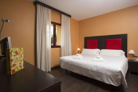 The Cook Book Hotel in Calp — foto 3