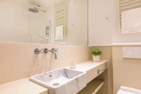 Champs Elysee Friedland in Parijs, foto 14