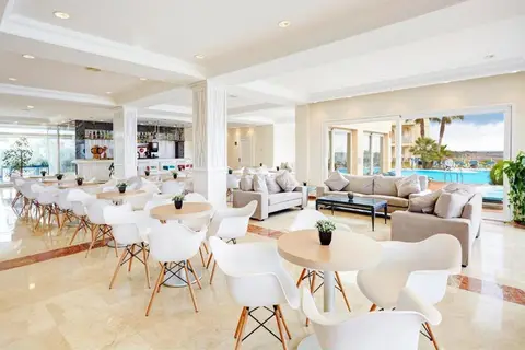 Grupotel Tamariscos in Cala'n Bosch — foto 24