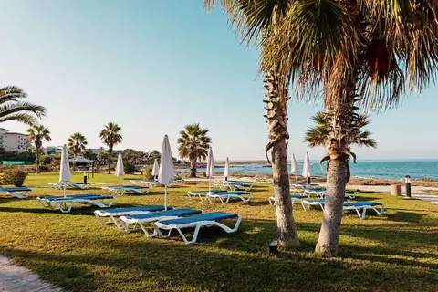 Leonardo Cypria Bay in Geroskipou — foto 21