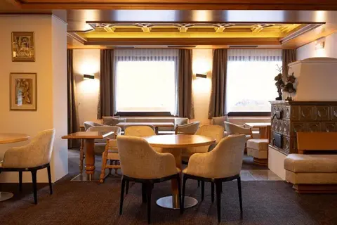 Hotel Engel in Canazei - Cianacei — foto 12