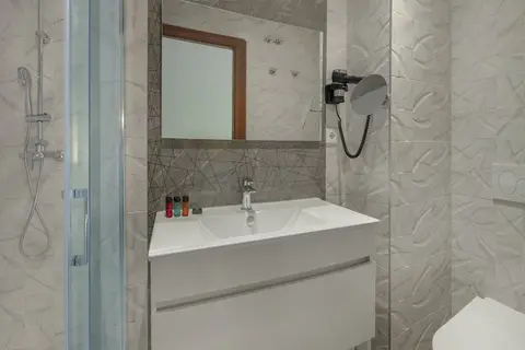 Sh Suite Palace in Valencia — foto 11