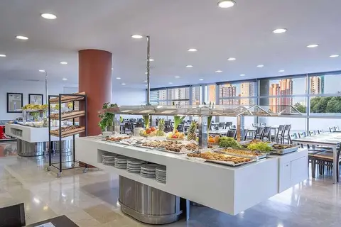 La Estacion Hotel in Benidorm — foto 23