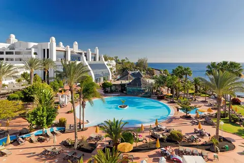 Hotel H10 Timanfaya Palace in Yaiza