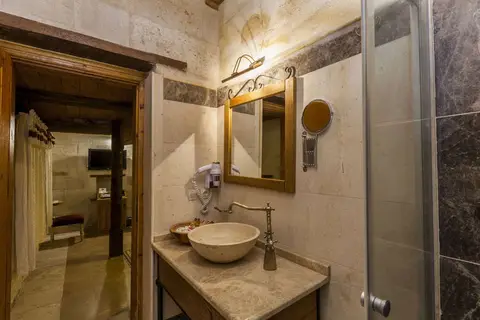 Mithra Cave Hotel in Göreme — foto 13