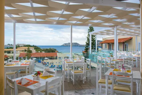 Alexander House in Άγιος Στέφανος — foto 2