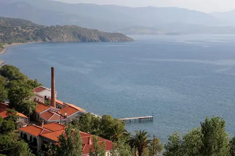 Olive Press Hotel & Apartments in Μόλυβος — foto 8