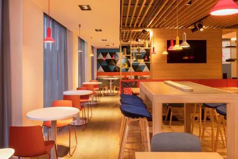 Holiday Inn Express & Suites Deventer foto 2