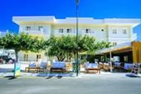 Pela Sofia in Δημοτική Ενότητα Μαλίων — foto 20