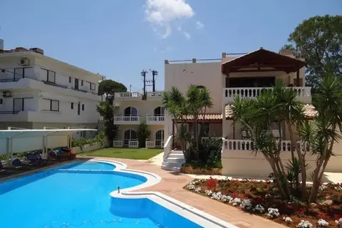 Perla Beach in Agia Marina — foto 6