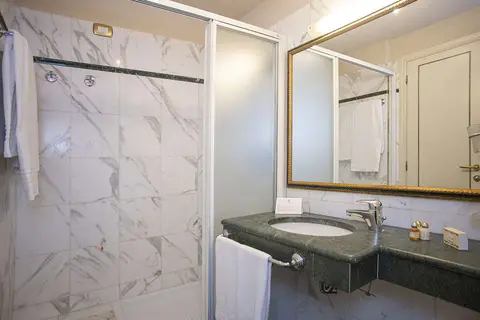 Hotel Donatello Florence in Florence — foto 8