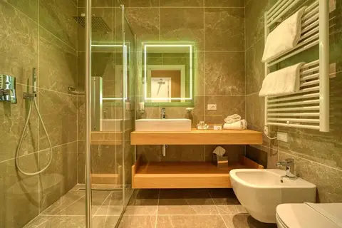 Hotel Palazzo Del Garda in Desenzano del Garda — foto 21