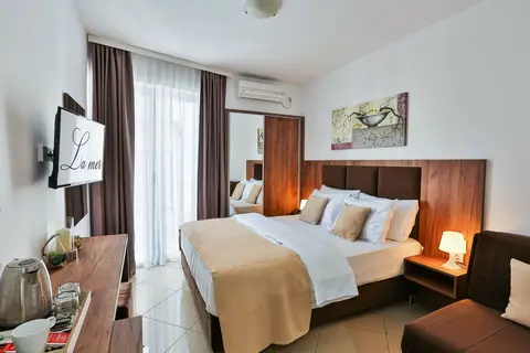 Hotel La Mer in Budva — foto 5