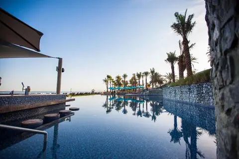 JA Palm Tree Court in Dubai — foto 22