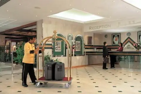 BM Beach Hotel in Ras Al Khaimah — foto 2