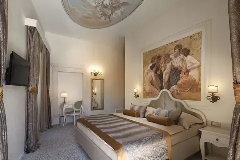 Life Palace Heritage Hotel in Grad Šibenik — foto 12