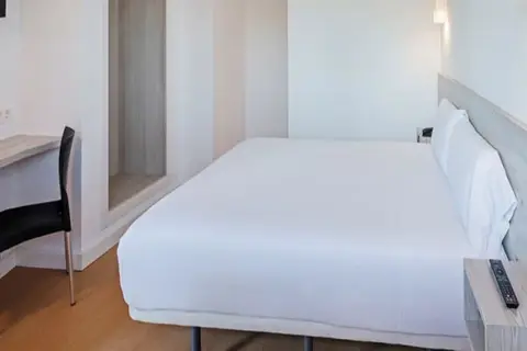 B&B Hotel Oviedo in Oviedo — foto 3