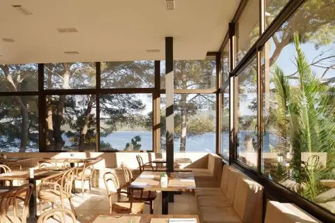Aminess Younique Senses Resort in Jelsa — foto 25