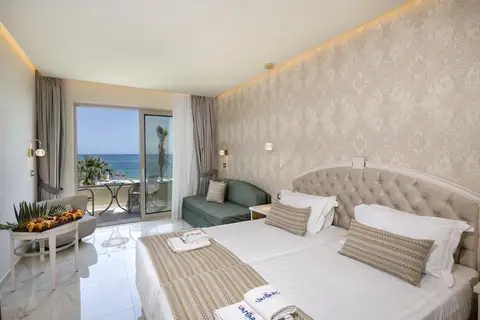 Vantaris Luxury Beach Resort in Dramia — foto 25
