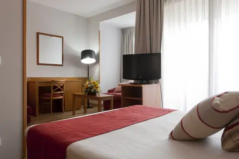 Muralto Madrid Princesa in Madrid — foto 14