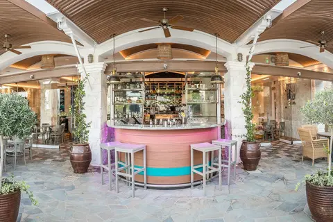 Columbia Beach Resort in Pissouri — foto 16