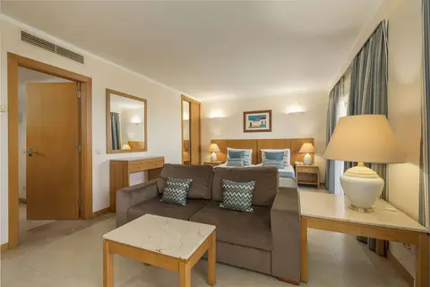 Fly & Go Interpass Vau Hotel & Apartments in Portimão — foto 12