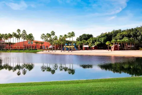 Walt Disney World Swan in Lake Buena Vista — foto 22