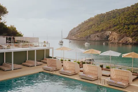 Hyde Ibiza in Urbanització Cala Llonga, foto 2