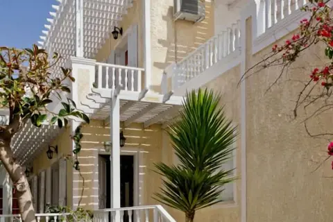 Dolphins Apartments in Δημοτική Ενότητα Θήρας — foto 17