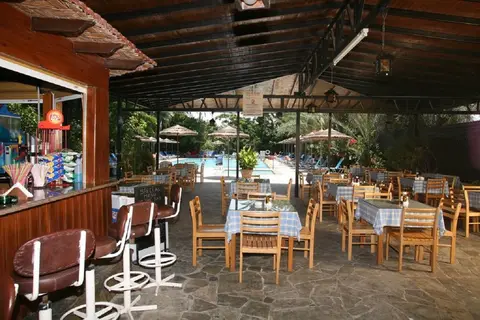 Veronica Hotel in Paphos — foto 4