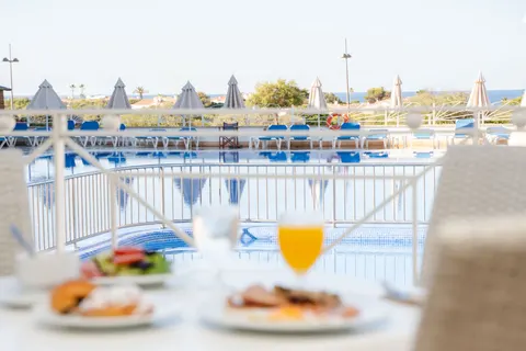 Minura Sur Menorca in Sant Lluís — foto 27
