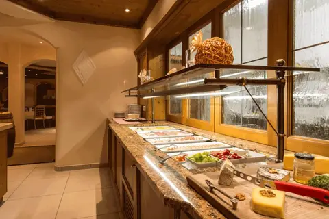 Sportiv-Hotel Mittagskogel in St. Leonhard im Pitztal — foto 3