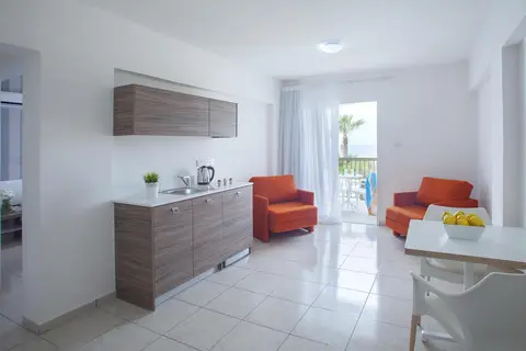 Princessa Vera Hotel Apartments in Paphos — foto 5