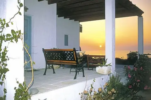 Anemoessa Studios & Rooms in Πολλώνια — foto 2