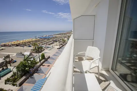 Hotel Mediterraneo Carihuela in Torremolinos — foto 29