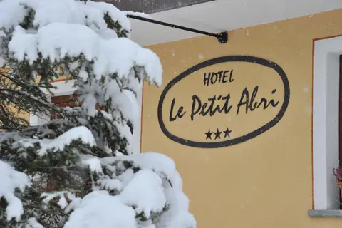 Hotel Le Petit Abri in Ayas — foto 8