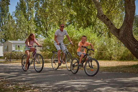 Camping Le Clos Cottet foto 12