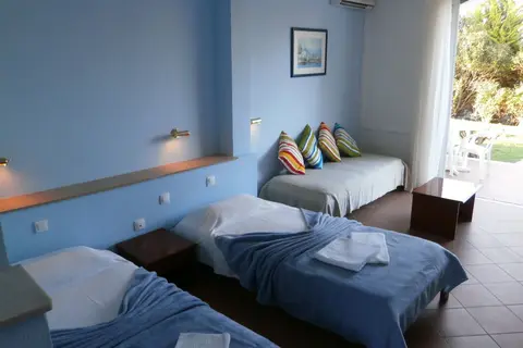 Mediterranean Blue Complex in Δημοτική Ενότητα Λευκιμμαίων — foto 3