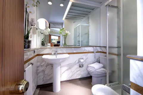 Hotel Exe Majestic in Napels — foto 30