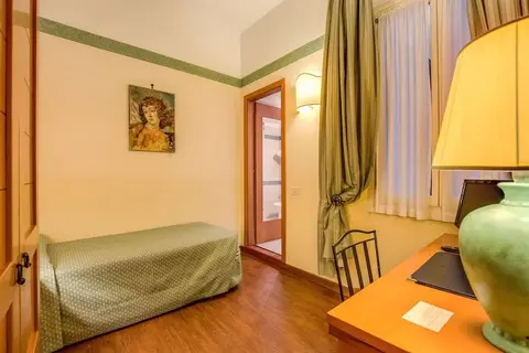 Hotel Botticelli in Florence — foto 21