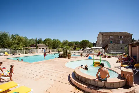 Camping La Nouzarède in Joyeuse — foto 8